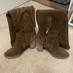 Size 7 Brown Suede Vince Camuto Knee Boots